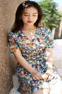 女儿病逝后，我与教授丈夫登报离婚结局+番外