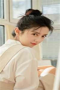 美人为蛊男女主人公