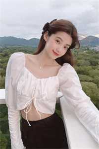 白月光和初恋分手后，转头就嫁给了我完整