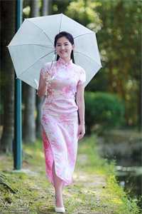 女友在打胎时，我在忙着相亲全本
