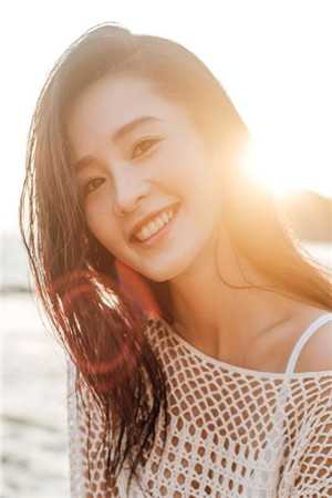 隐婚五年，他要我给实习生送蛋糕蒋妍季琛结局+番外