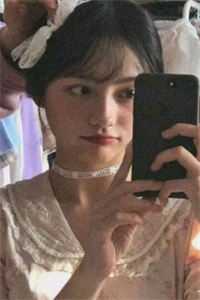 看到弹幕后，我转头娶了未婚妻的死对头结局+番外