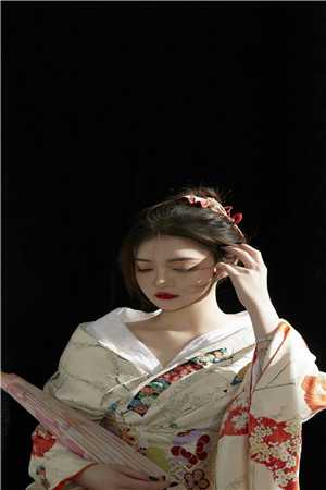 七零：冷艳美人撩的糙汉心尖痒结局+番外