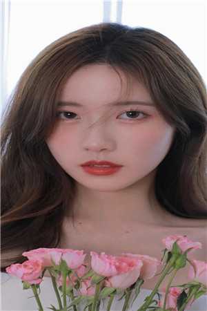 八岁女儿走丢后，丈夫却不闻不问男女主人公