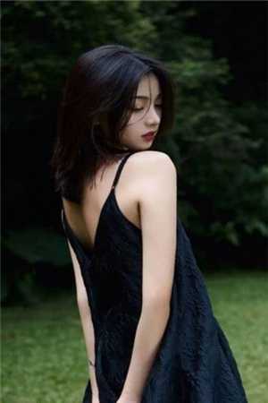 离婚四年，她突然追夫火葬场了唐青青佘俞结局+番外