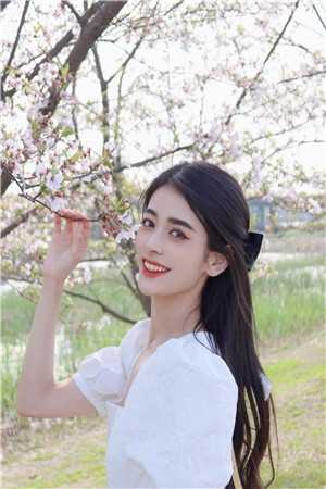 渣父子偏爱白月光？离婚后她又美又飒