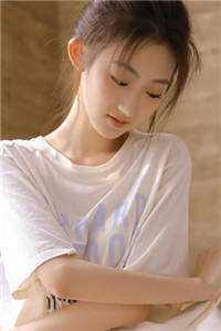 寒假后女友带着相亲对象一起返校