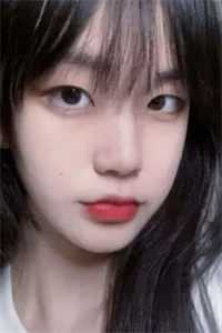 斗了十年，你告诉我太子是女的？