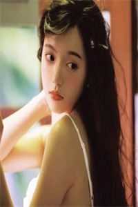 不认我这个养子，却又求我