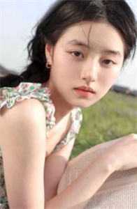 夫君为了青梅离开后，我嫁人生子