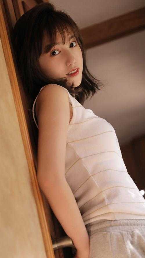 重生77，从拒绝村花开始逆转人生