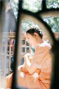 重生后你嫁白月光，我娶顶流天后你哭什么