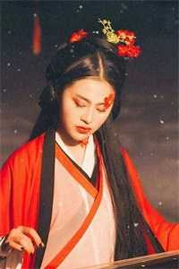 生日当天，妻女将我推下楼梯