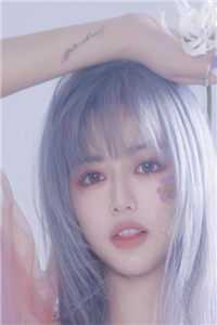 长风深谷，爱落无痕