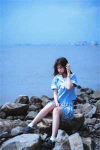 女友装失忆抛弃我后，白富美千金对我穷追不舍