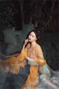 同学会初恋羞辱我当穷伴郎，可我早结婚三年了