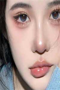 少年白马笑春风