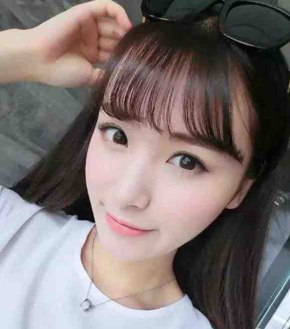 为了报恩，老公跟白月光生了一个孩子