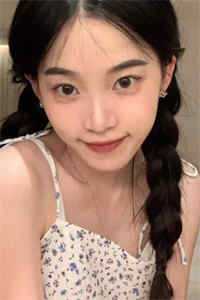 未婚夫给青梅夹菜后，我果断取消婚约