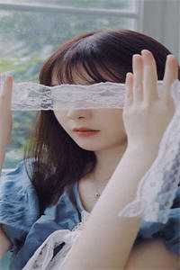 花月婷然，姻缘天赐