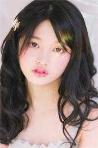 妻子为竹马出气给女儿灌酒，可她才吃头孢