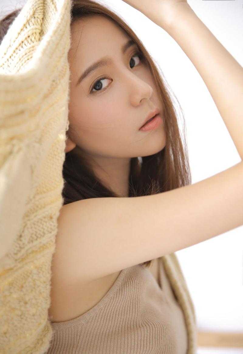 从准王妃变成奴婢后，我假死另嫁他人