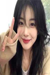 撞见丈夫和初恋出轨后，我把他踹了