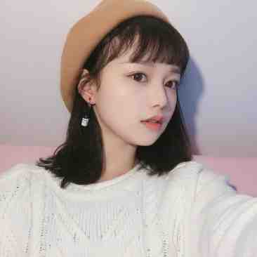 闪婚后，发现老公竟是千亿大佬