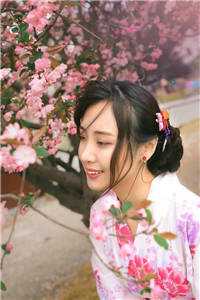 骗我当雇佣兵还债后，妻子在家兼祧两房