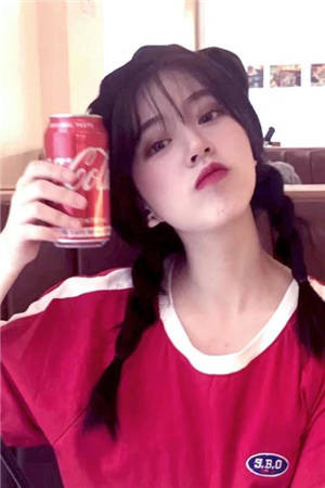 和隐婚影帝离婚后，我转身嫁给他小叔