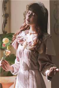 为取悦小三，丈夫抽了女儿的腿骨