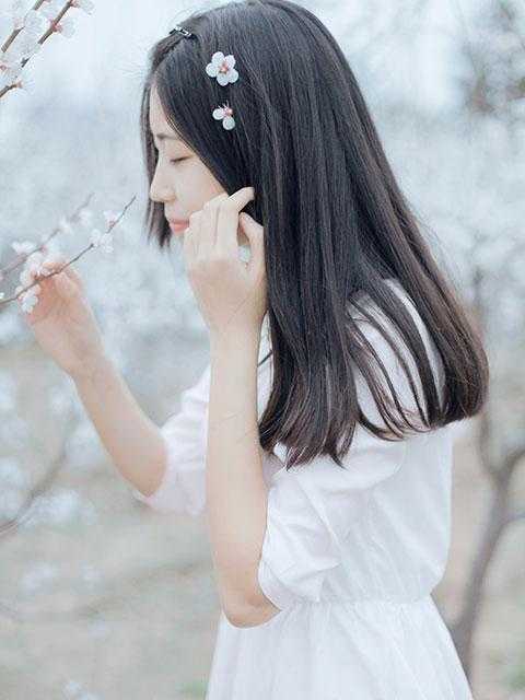 他和往事，坠落深海