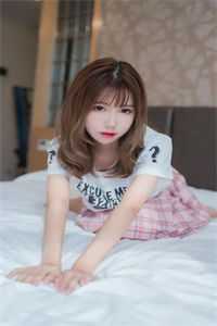 霍总发疯求原谅，她世纪婚礼直播中