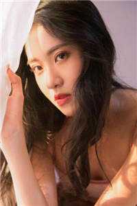 她为燃烬春色来