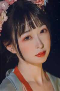 结婚四年，丈夫晒出999张白月光照片官宣