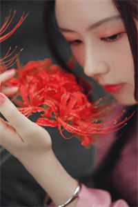 将军妻子带私生子回家，我召出系统离开世界