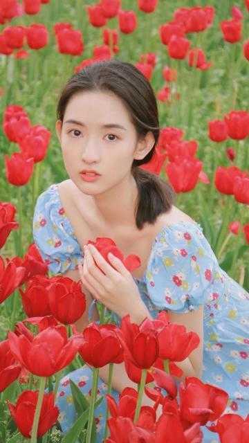 结婚纪念日，妻子身上是她竹马的吻痕