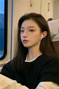 儿子掏空家产给我治病，我把钱都留给女儿