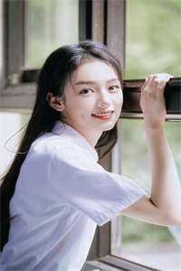 古董会说话，好孕美人嫁绝嗣大佬
