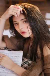 嫁进谢府后，老夫人要我一女二侍