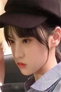 供妹妹上大学后，她杀了全村人