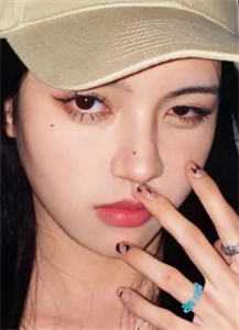 胖胖贵妃也倾城