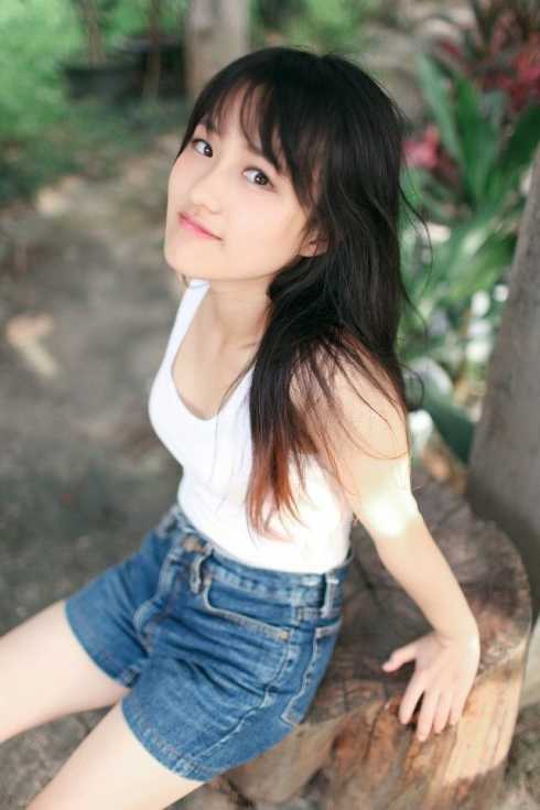 桃枝寄情处，相思入骨