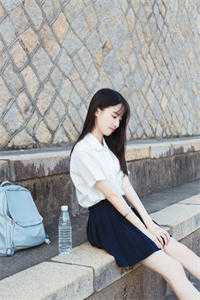 重生后，打脸在成团夜羞辱我的贫困生队友