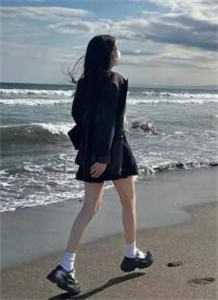 错认恩人被虐杀，好孕兔妖重生后杀疯了