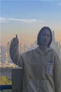 只此浮生是梦中