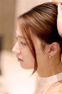 亲眼看见律师老公泼妇骂街后，我离婚了