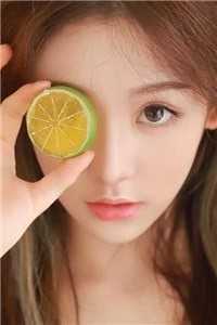 被催眠成恶毒女配后，我成了渣男的舔狗